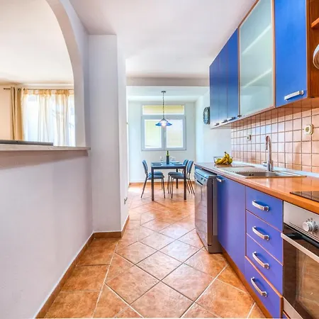 Apartment Oceania *